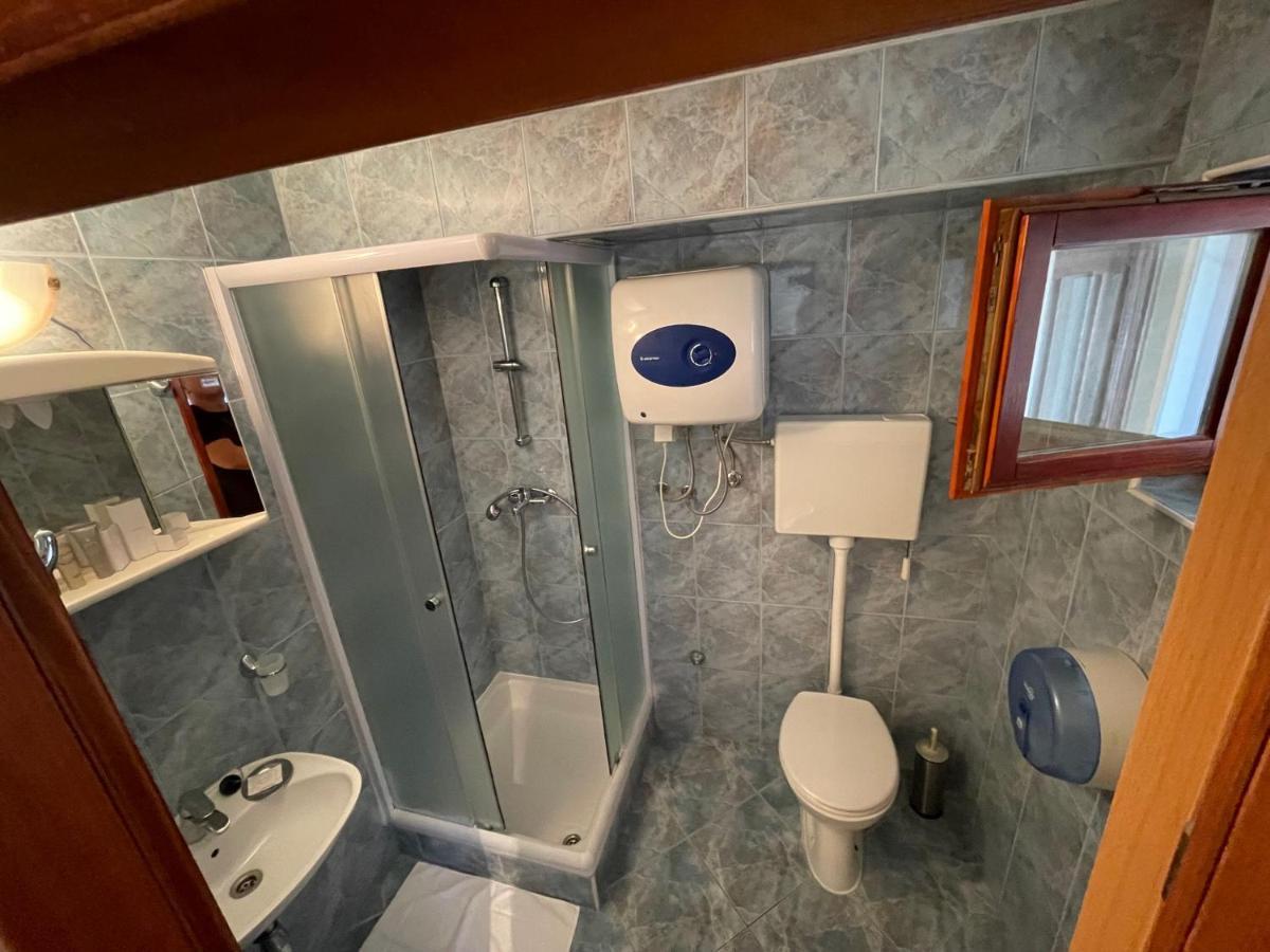 Apartment Victoria Stara Baška 외부 사진